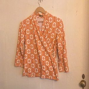 Medium. J Mclaughlin faux wrap 3/4 sleeve top